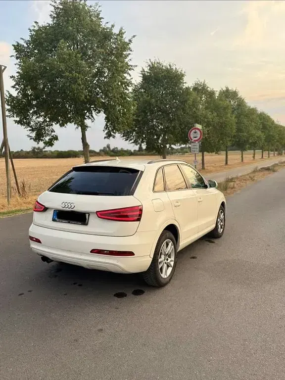 Gebraucht Audi Q3 Sport 170 PS (125 kW) 2012 Weiß SUV