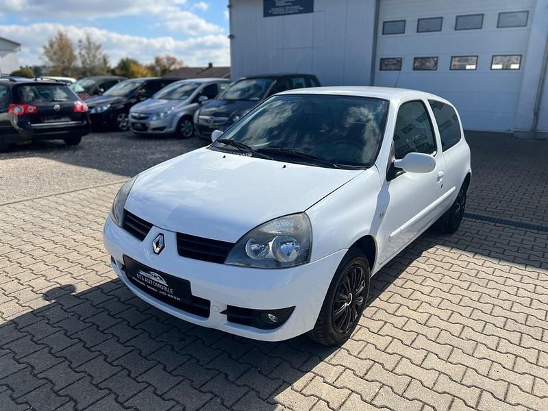 Weiß Gebraucht 2008 Renault Clio II Campus Kleinwagen | 1.950 € (Fairer Preis) - Bild 1/4