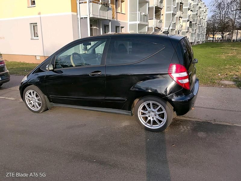 Gebraucht VW Golf V 109 PS (80 kW) 2007 Kleinwagen
