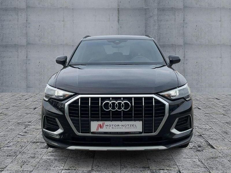 Gebraucht Audi Q3 Advanced Plus 150 PS (110 kW) 2023 Mythosschwarz metallic SUV