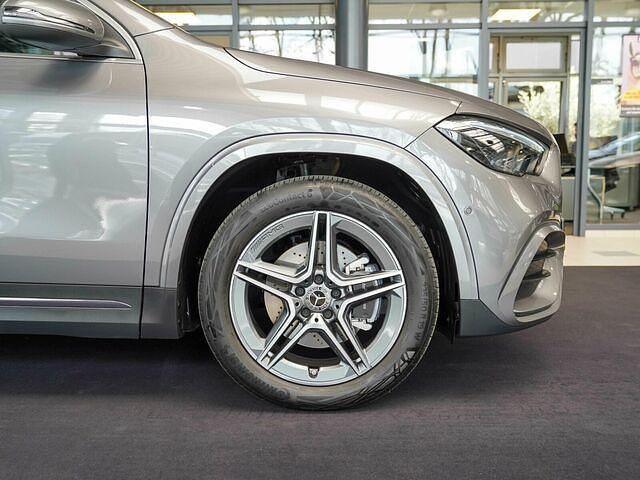 Gebraucht Mercedes GLA220 AMG line 190 PS (139 kW) 2024 Mountaingrau SUV