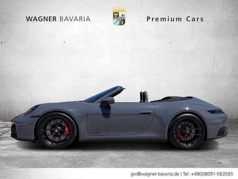 Neu Porsche 911 541 PS (397 kW) 2025 Grau Cabrio
