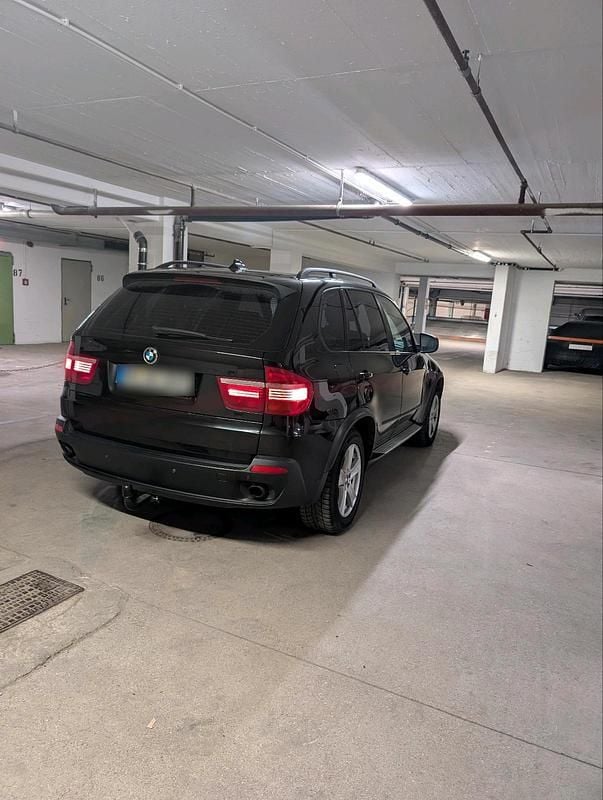 Gebraucht BMW X5 235 PS (172 kW) 2008 Schwarz SUV