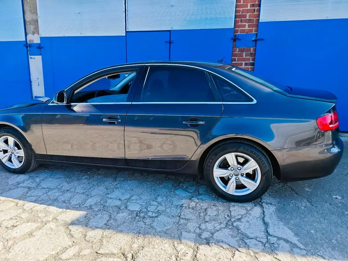 Gebraucht Audi A4 160 PS (117 kW) 2008 Braun Limousine