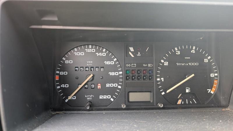 Gebraucht VW Golf II 90 PS (66 kW) 1987 Grau Kleinwagen