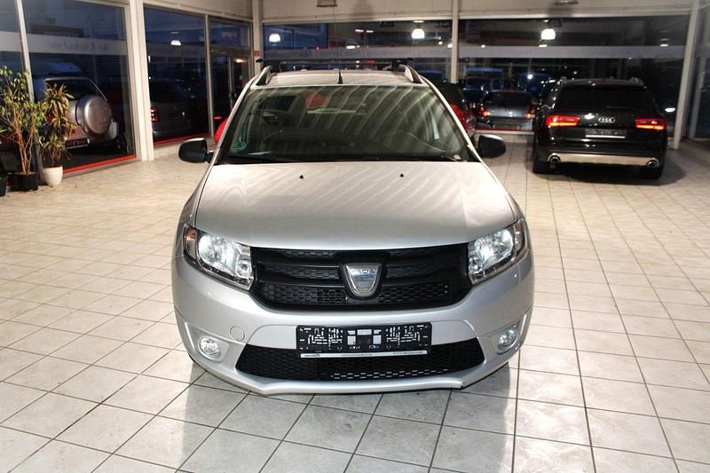Gebraucht Dacia Logan MCV 75 PS (55 kW) 2013 Silber Kombi