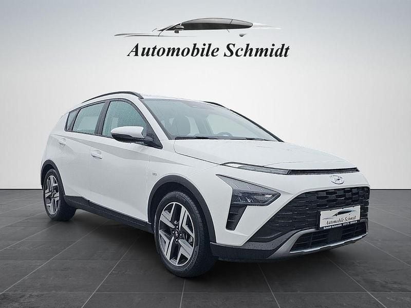 Gebraucht Hyundai Bayon Intro Edition 101 PS (74 kW) 2021 Weiß SUV