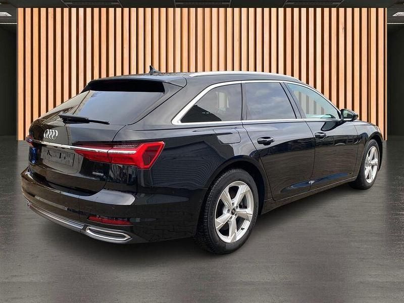 Gebraucht Audi A6 Ambiente 265 PS (194 kW) 2024 Schwarz mythosschwarz metallic (metallic) Kombi