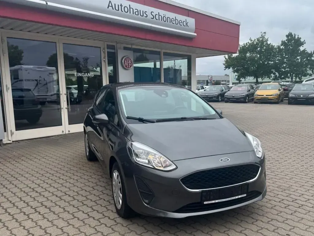 Gebraucht Ford Fiesta Cool & Connect 95 PS (69 kW) 2021 Grau Kleinwagen