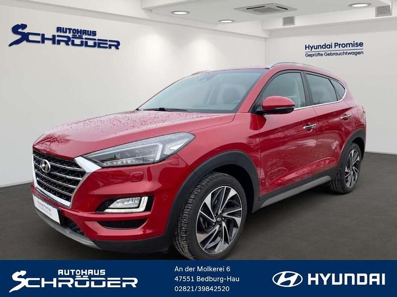 Gebraucht Hyundai Tucson Premium 136 PS (100 kW) 2019 Fiery red / met SUV
