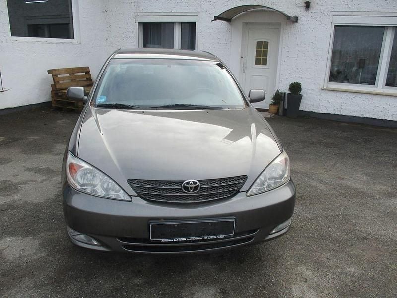 Gebraucht Toyota Camry 186 PS (136 kW) 2003 Grau Limousine