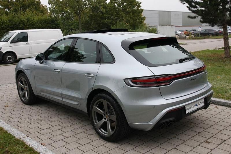 Gebraucht Porsche Macan 265 PS (194 kW) 2024 Silber SUV