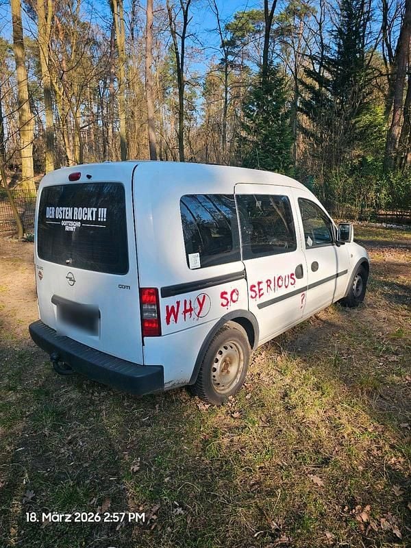 Gebraucht Opel Combo 75 PS (55 kW) 2009 Weiß Van / Kleinbus