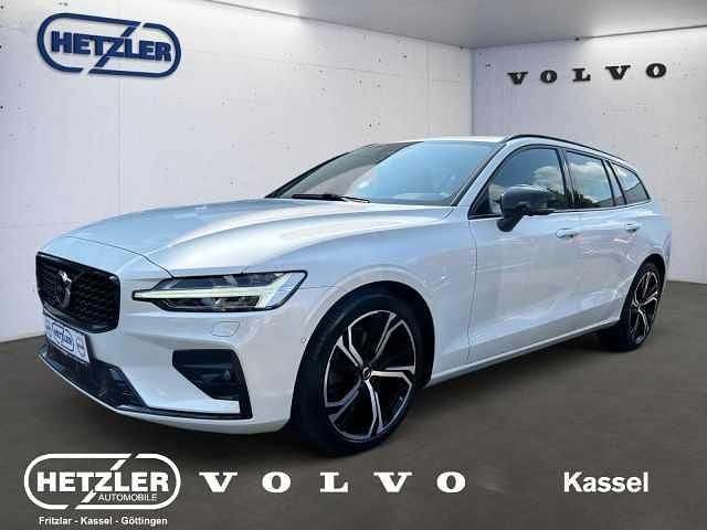 Gebraucht Volvo V60 145 PS (106 kW) 2024 Kombi