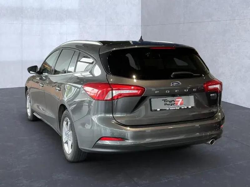 Używany Ford Focus Titanium 155 KM (114 kW) 2022 Szary Kombi