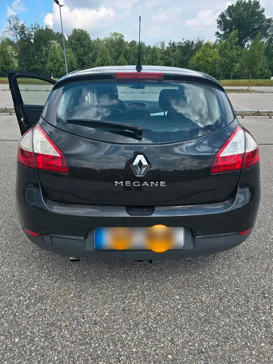 Gebraucht Renault Mégane III 135 PS (99 kW) 2009 Schwarz Limousine