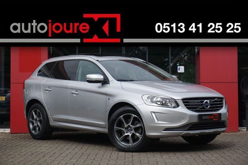 Grau Gebraucht 2015 Volvo XC60 Ocean Race SUV | 19.250 € - Bild 1/4
