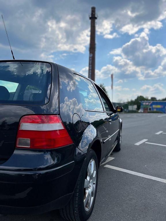 Gebraucht VW Golf IV Pacific 75 PS (55 kW) 2003 Schwarz Limousine