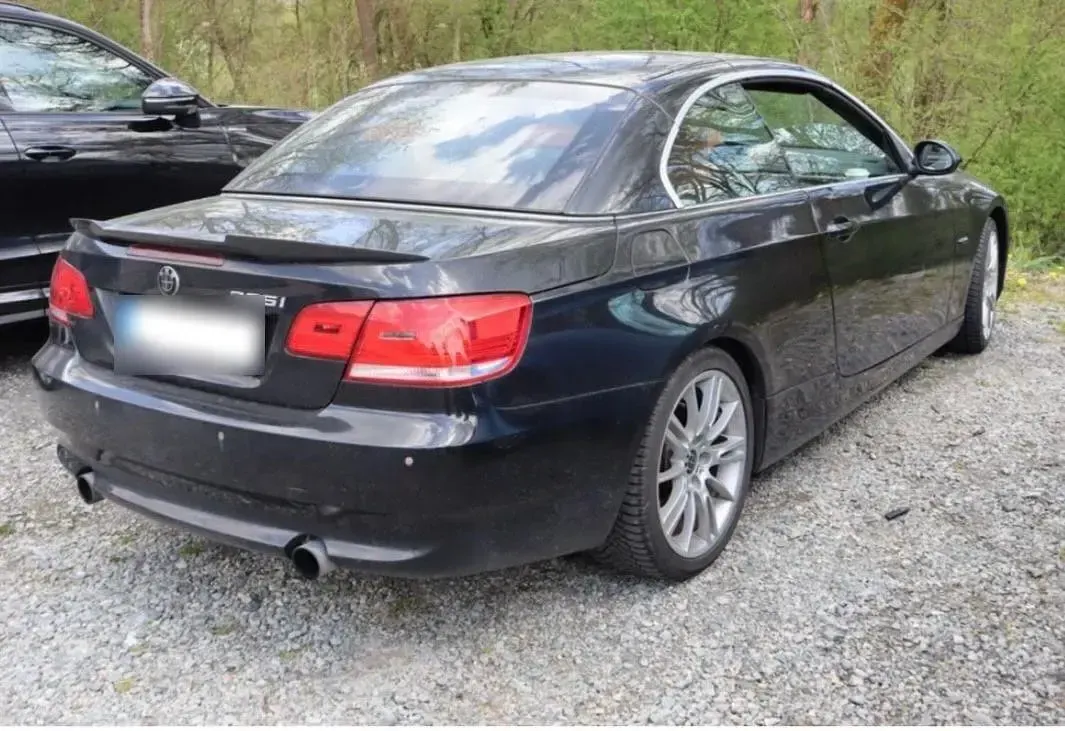 Gebraucht BMW 335 Cabriolet 306 PS (225 kW) 2008 Schwarz Cabrio