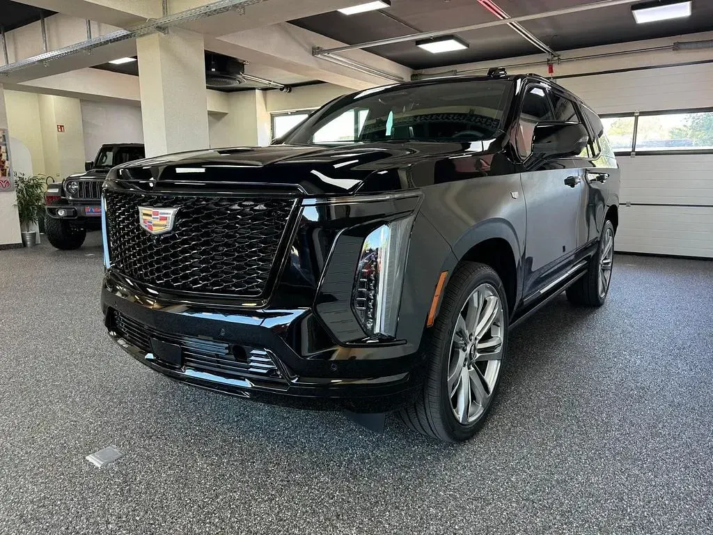 Neu Cadillac Escalade 426 PS (313 kW) 2026 Schwarz SUV