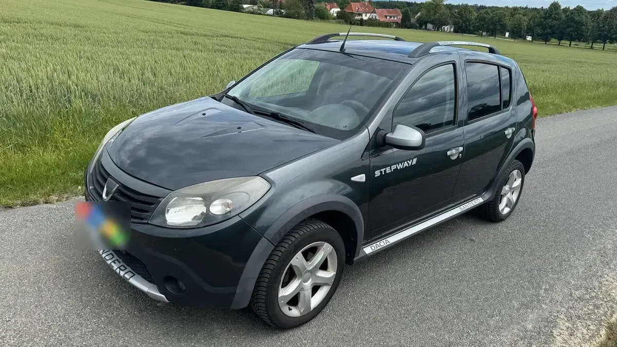 Gebraucht Dacia Sandero Stepway 87 PS (63 kW) 2010 Grau Limousine