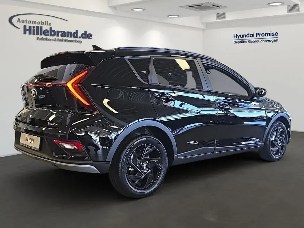 Neu Hyundai Bayon Blackline 90 PS (66 kW) 2026 Schwarz SUV