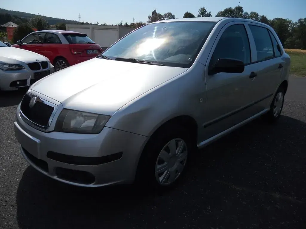 Gebraucht Skoda Fabia Classic 54 PS (39 kW) 2006 Silber Limousine