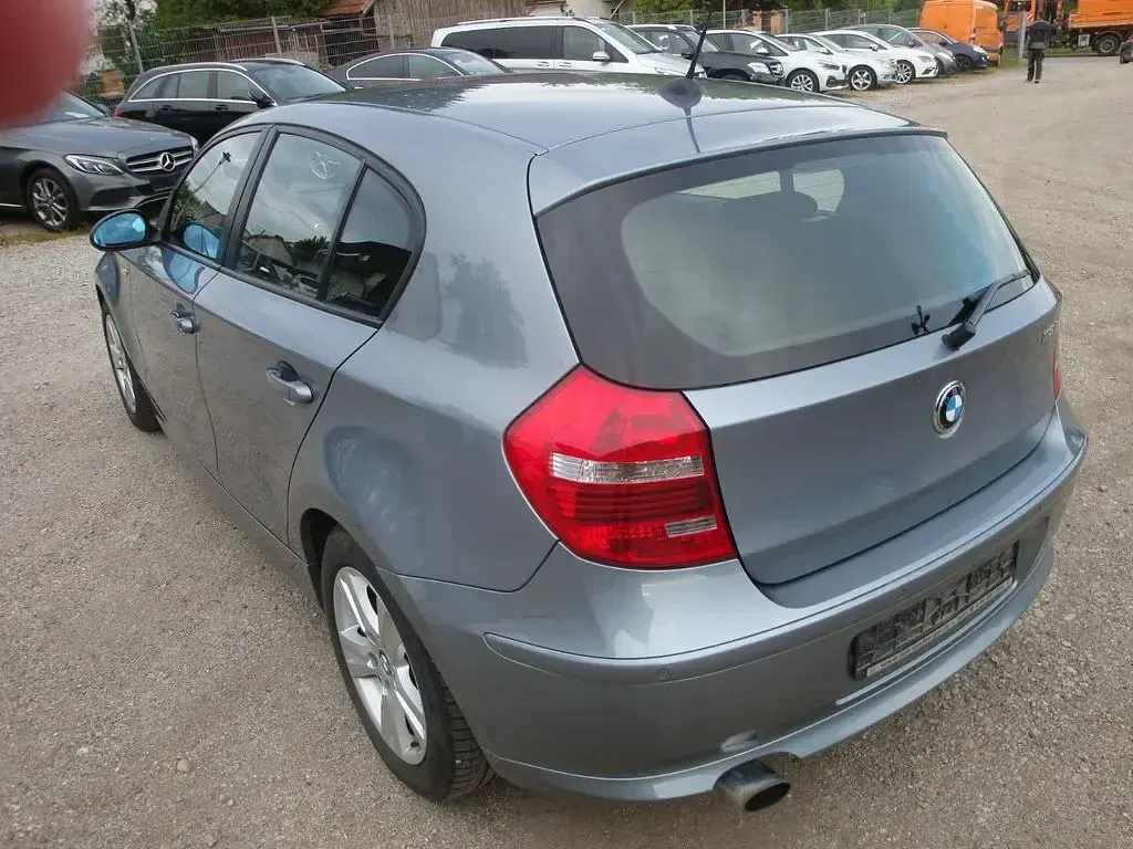 Gebraucht BMW 118 Advantage 143 PS (105 kW) 2007 Blau Kleinwagen