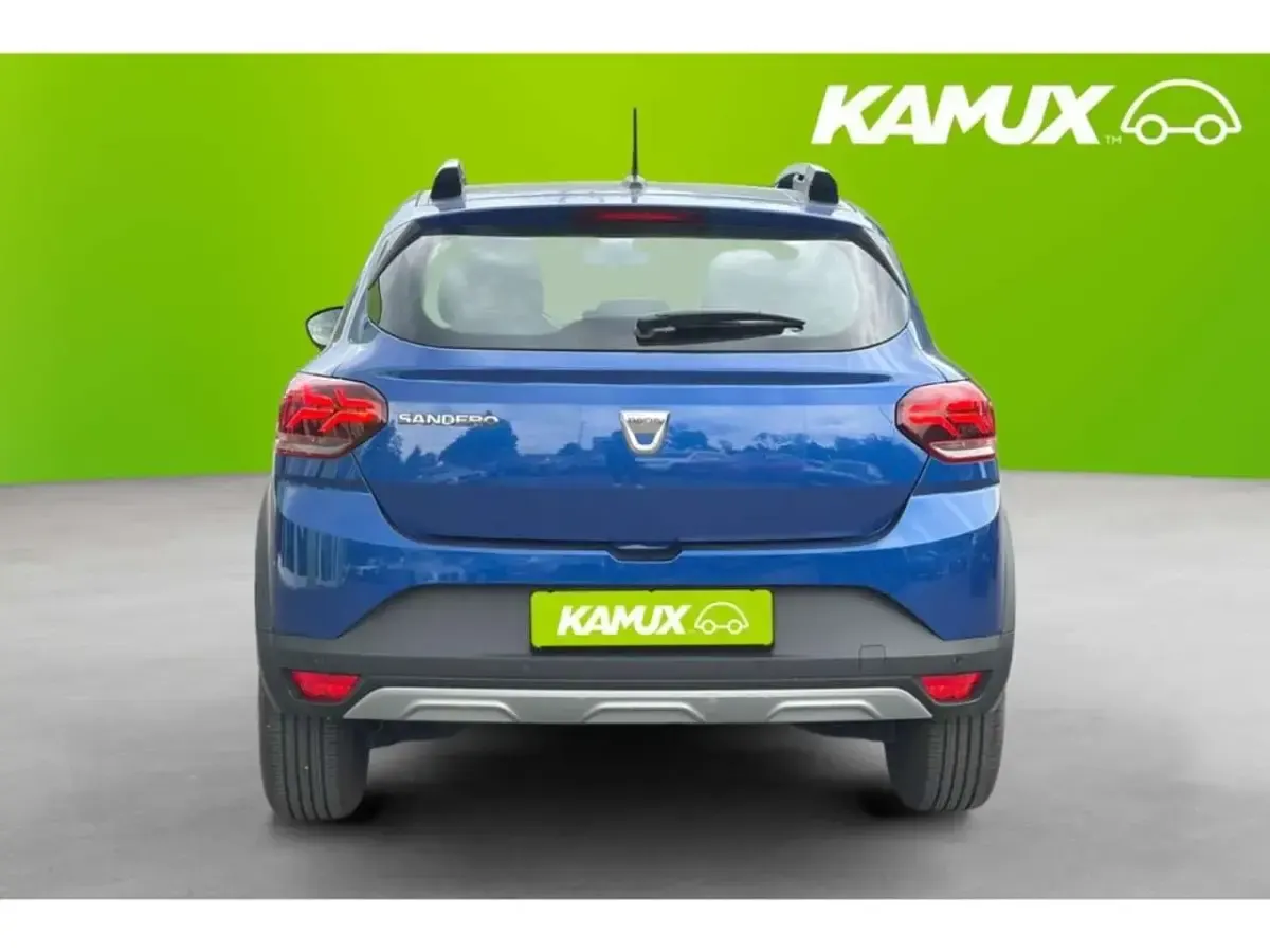 Gebraucht Dacia Sandero Comfort 91 PS (66 kW) 2022 Blau Limousine