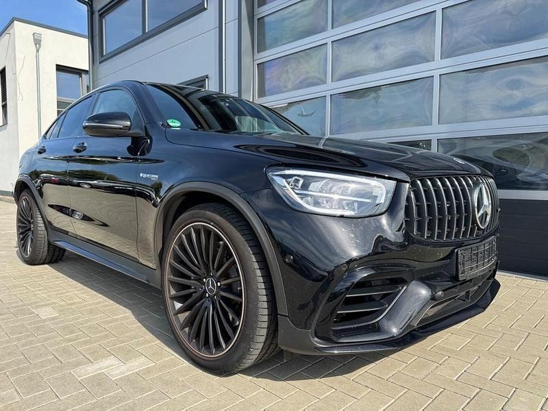 Schwarz Gebraucht 2023 Mercedes GLC63 AMG AMG Coupé | 63.500 € - Bild 1/4