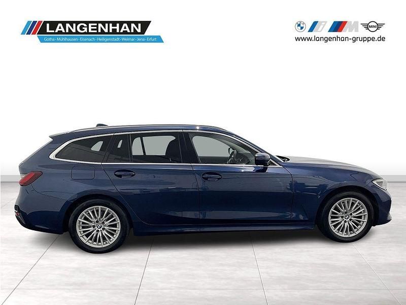 Gebraucht BMW 320 Luxury Line 190 PS (139 kW) 2021 Blau Kombi