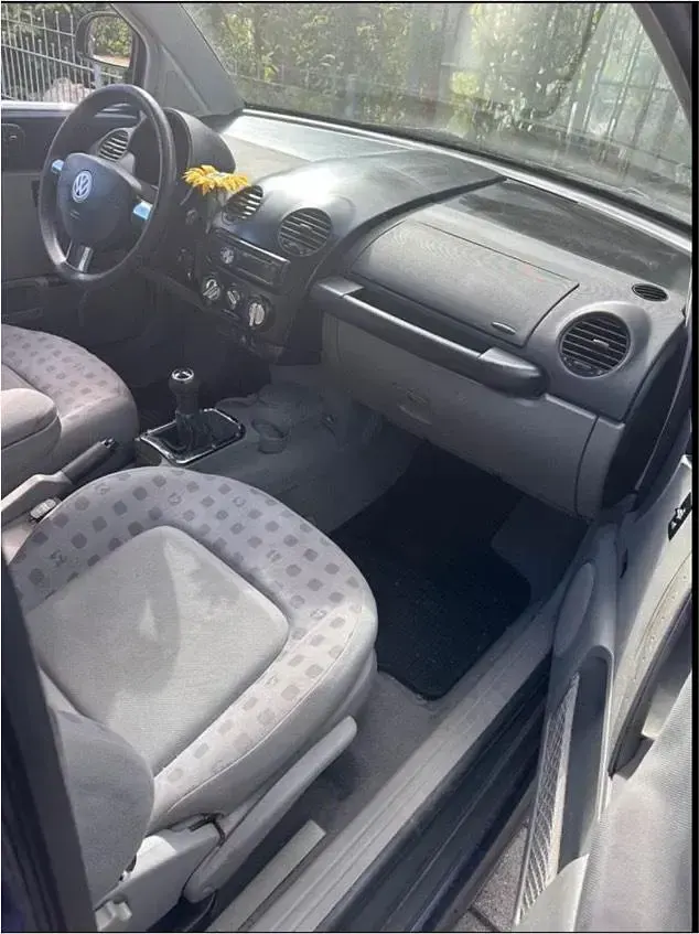 Gebraucht VW Beetle 115 PS (84 kW) 1999 Blau Kleinwagen