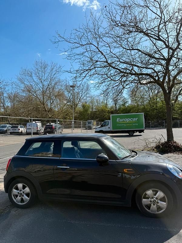 Gebraucht Mini Cooper 136 PS (100 kW) 2014 Schwarz Kleinwagen