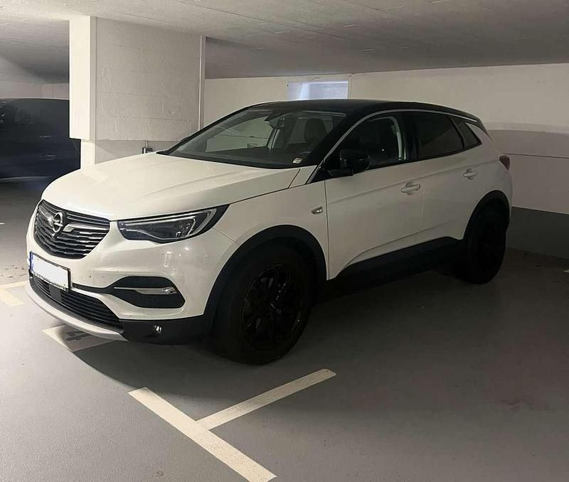 Weiß Gebraucht 2017 Opel Grandland X Business Innovation SUV | 15.000 € (Etwas zu teuer) - Bild 1/1
