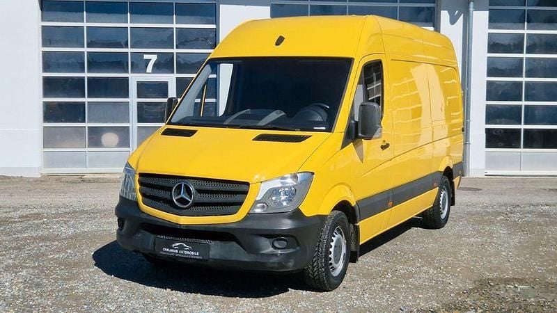 Ginstergelb Gebraucht 2018 Mercedes Sprinter Van | 20.499 € (Guter Preis) - Bild 1/4