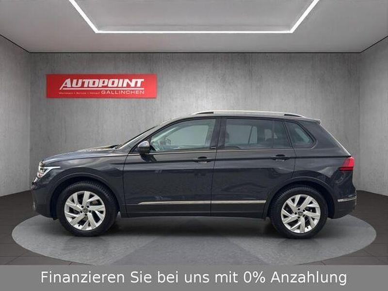 Gebraucht VW Tiguan Active 230 PS (169 kW) 2021 Uranograu/cinza urano SUV
