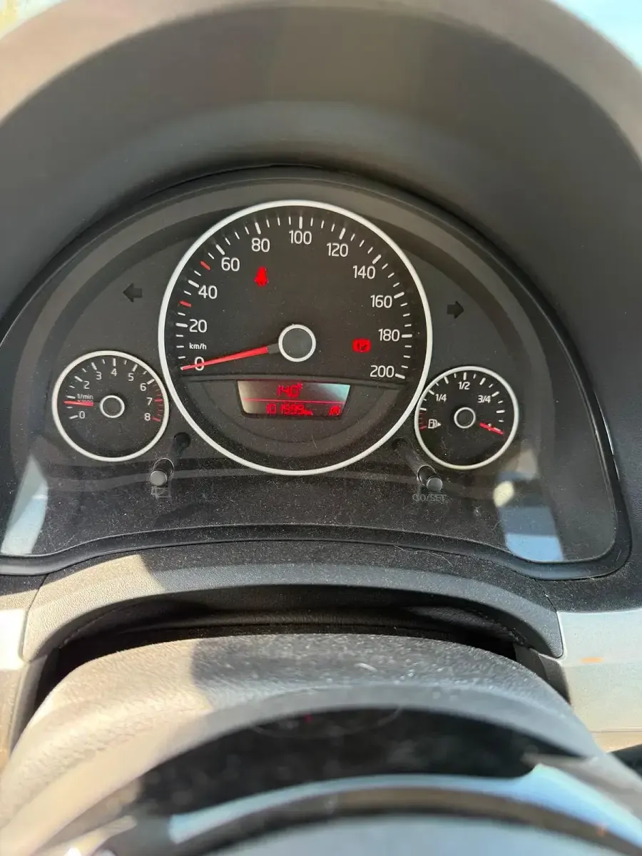 Gebraucht VW up! 60 PS (44 kW) 2012 Weiß Kleinwagen