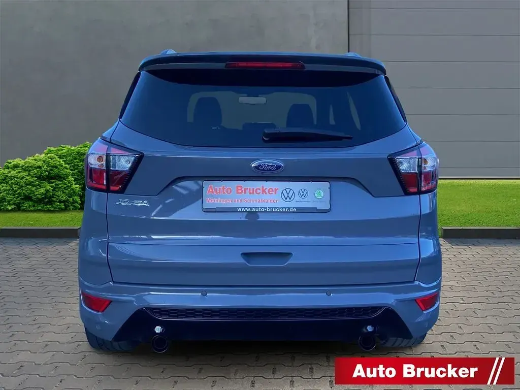 Gebraucht Ford Kuga ST-Line 150 PS (110 kW) 2019 Grau SUV