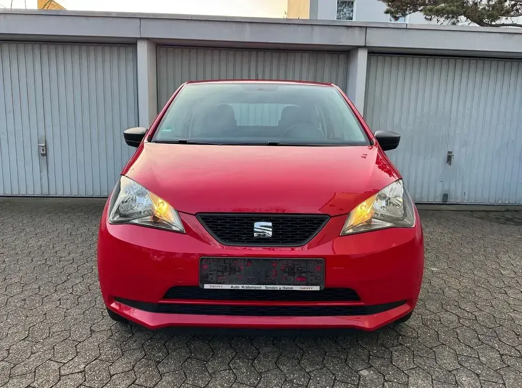 Używany Seat Mii 60 KM (44 kW) 2015 Czerwony Hatchback