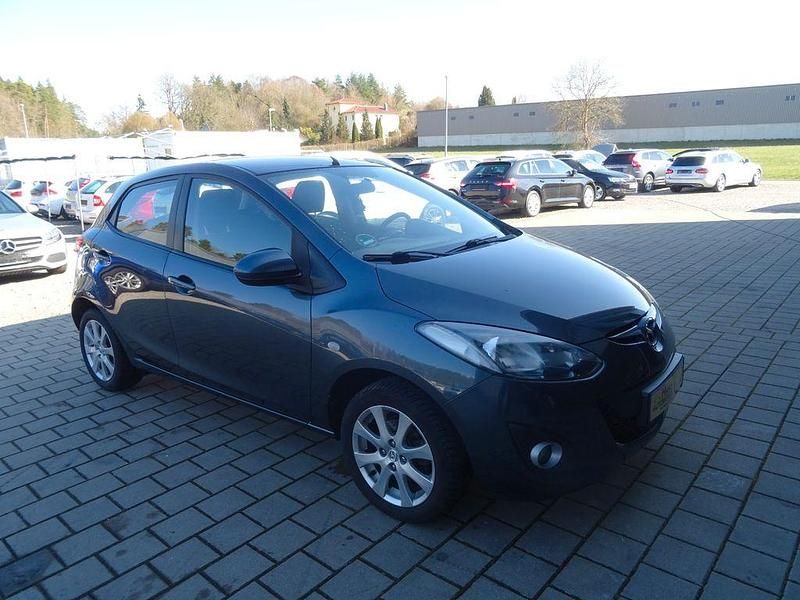 Gebraucht Mazda 2 Active 84 PS (61 kW) 2011 Grau Kleinwagen