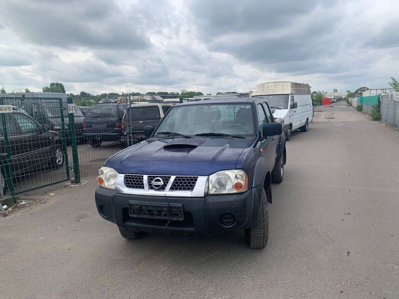 Gebraucht Nissan PickUp 133 PS (97 kW) 2004 Blau Pickup
