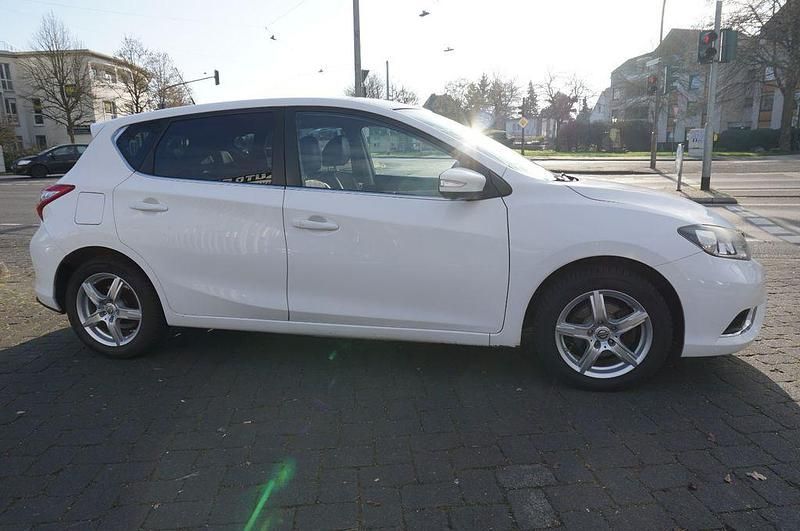 Gebraucht Nissan Pulsar N-Connecta 110 PS (80 kW) 2017 Weiß Limousine