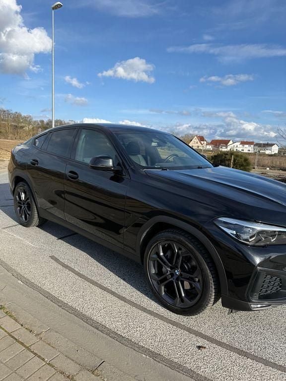 Gebraucht BMW X6 Performance 286 PS (210 kW) 2020 Schwarz SUV