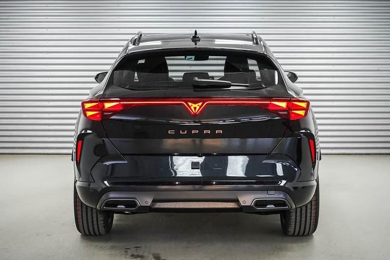 Nowe Cupra Formentor 150 KM (110 kW) 2026 Czarny SUV
