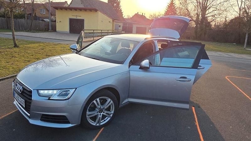 Gebraucht Audi A4 Ambiente 150 PS (110 kW) 2016 Silber Kombi