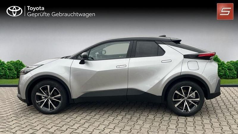 Neu Toyota C-HR 140 PS (102 kW) 2025 Silber SUV