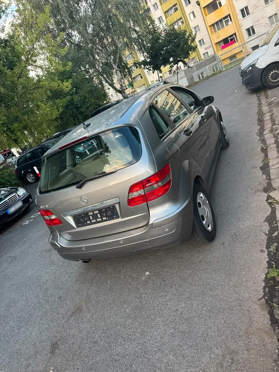 Gebraucht Mercedes B170 116 PS (85 kW) 2006 Grau Van / Kleinbus
