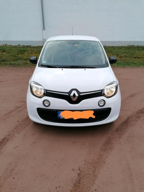 Weiß Gebraucht 2018 Renault Twingo LIMITED Kleinwagen | 6.300 € (Guter Preis) - Bild 1/4