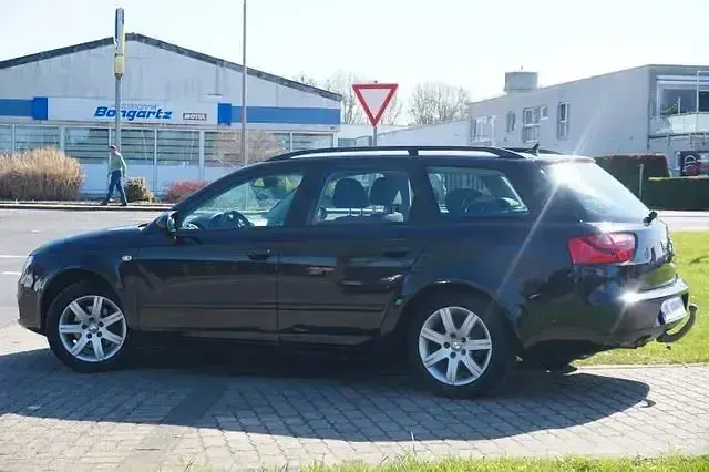 Gebraucht Seat Exeo Style 120 PS (88 kW) 2010 Schwarz Kombi