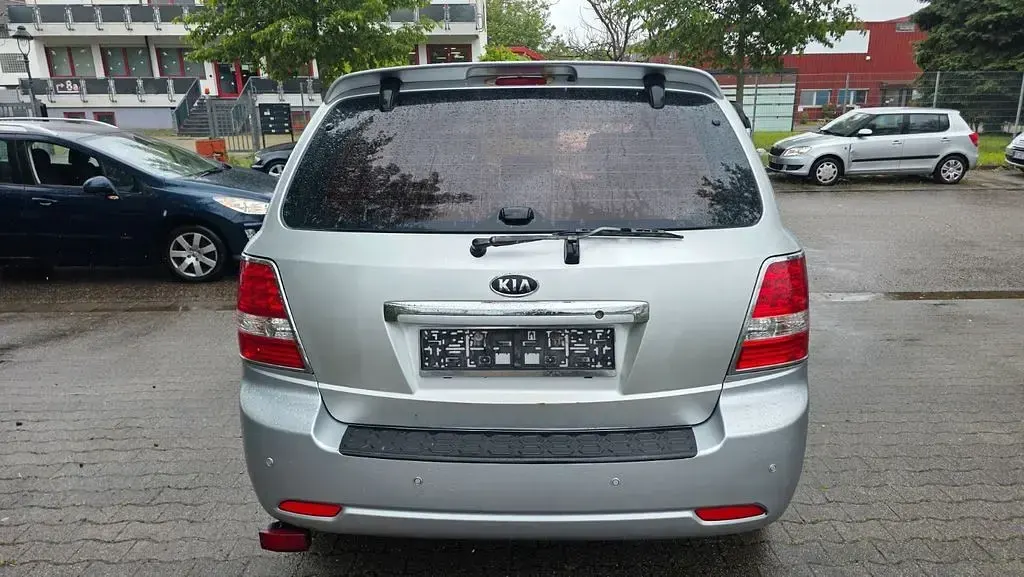 Gebraucht Kia Sorento LX 174 PS (127 kW) 2008 Silber SUV